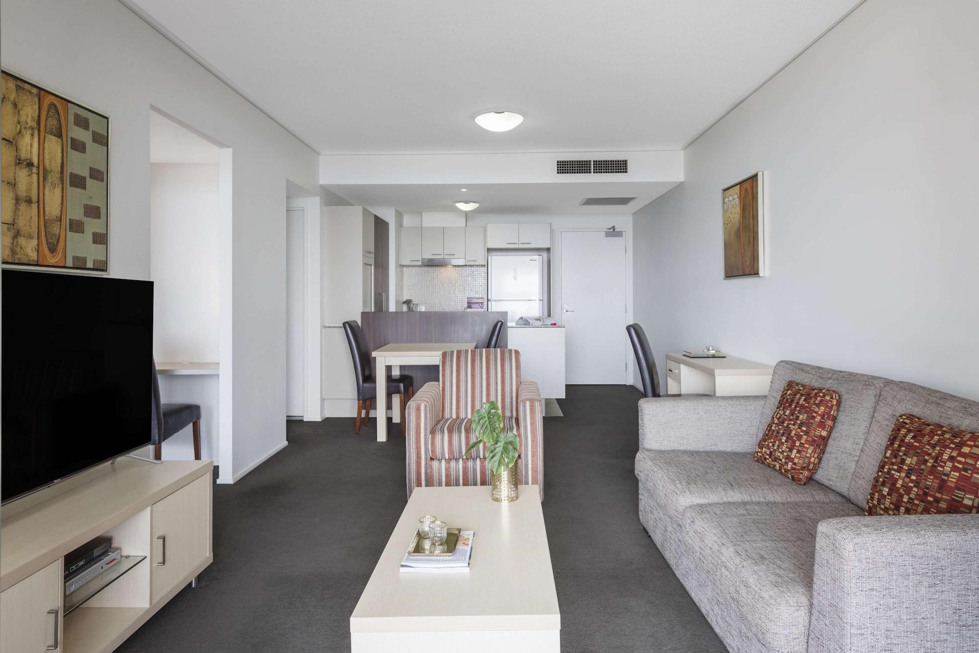 Oaks Brisbane Aurora Suites Экстерьер фото