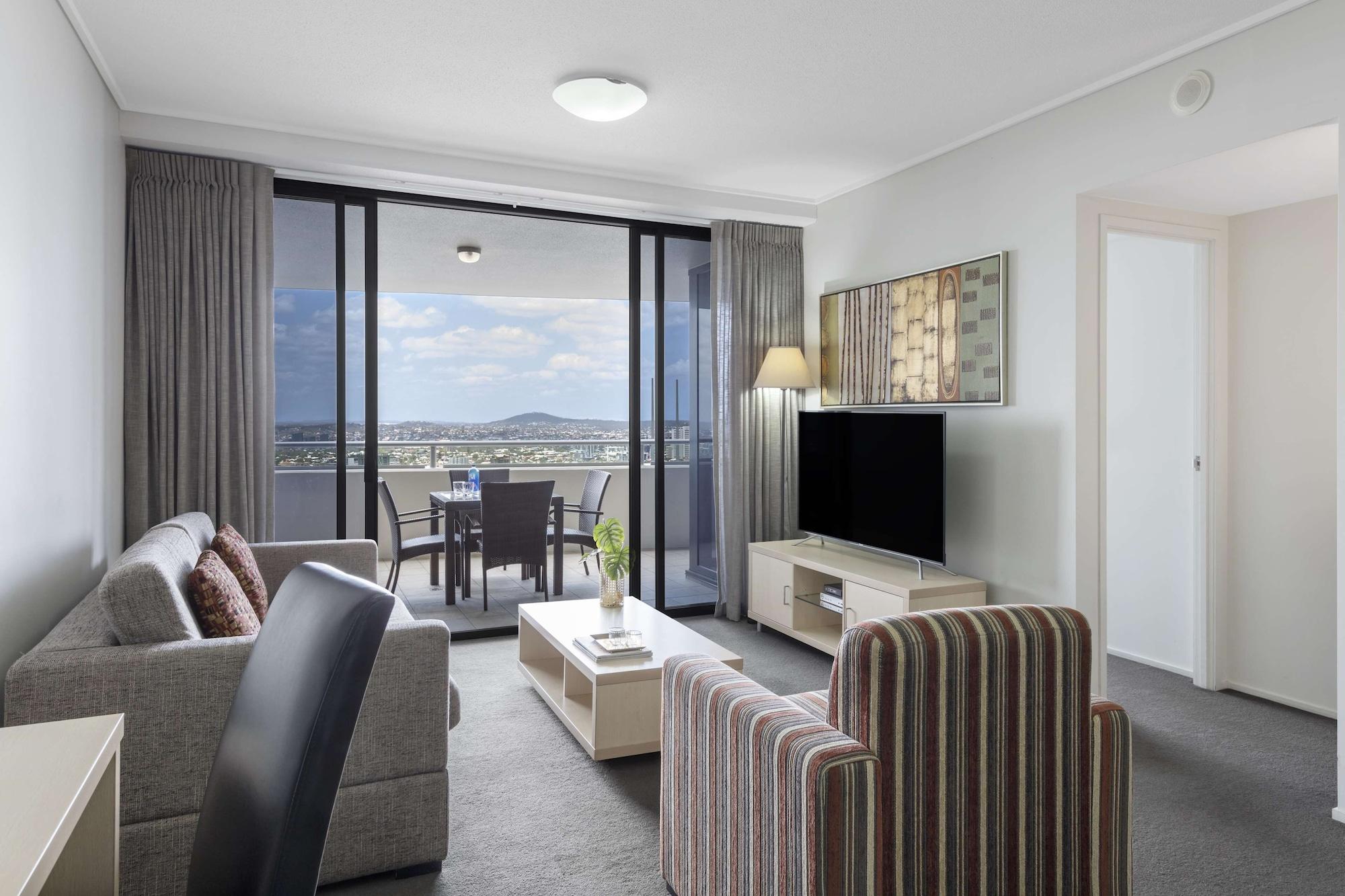 Oaks Brisbane Aurora Suites Экстерьер фото